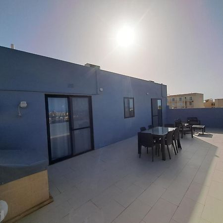 Ferienwohnung Sea View Penthouse Zebbug  Exterior foto