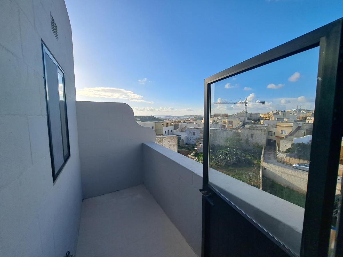 Ferienwohnung Sea View Penthouse Zebbug  Exterior foto